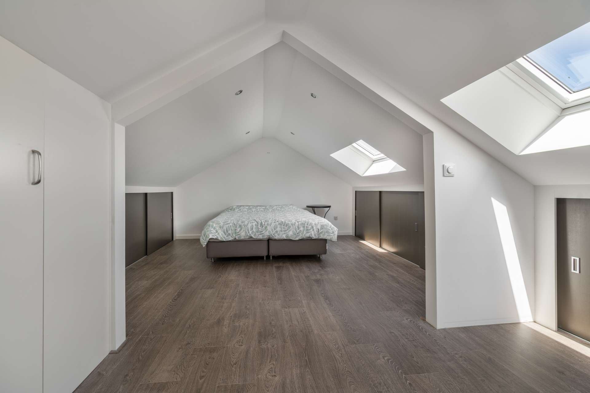 Twee-onder-één-kap te koop: C.H. van Maanenstraat 2, Rossum